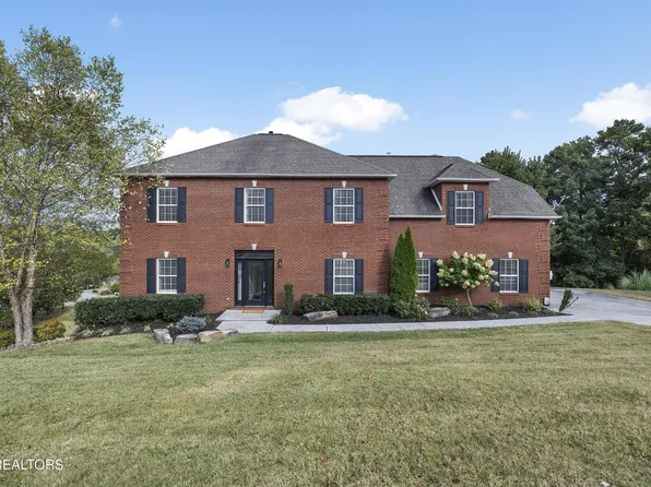 3256 Whispering Oaks Dr, Knoxville, TN 37938