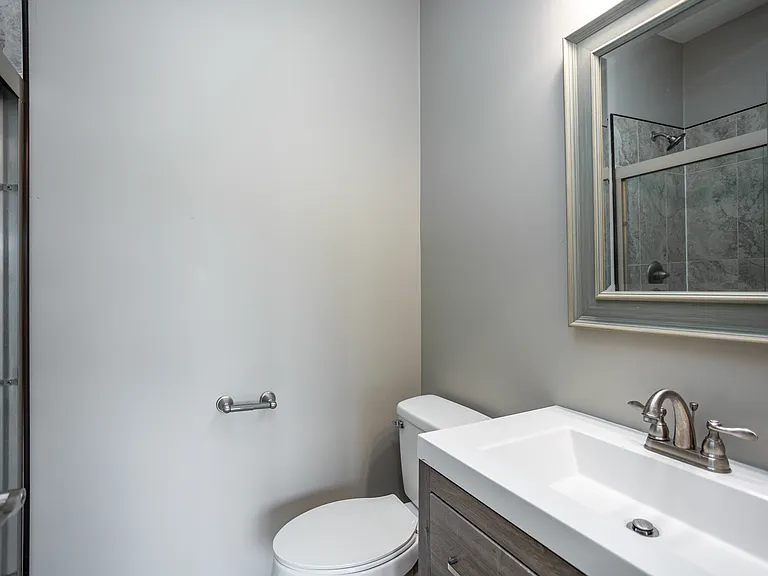 1014 Phillips Ave SE — Photo 25