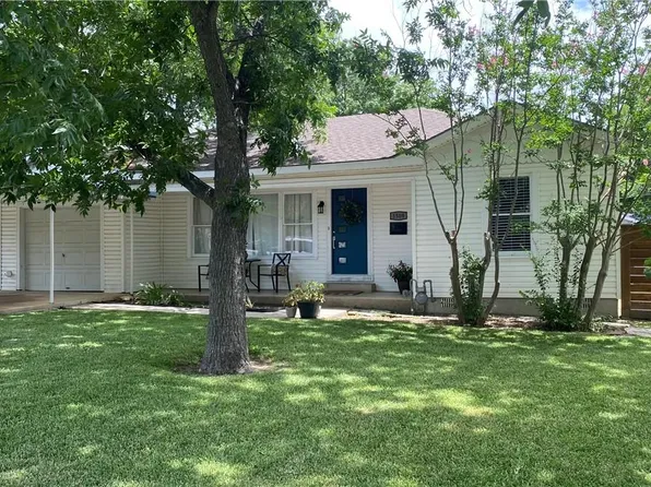 1509 Vine St, Georgetown, TX 78626