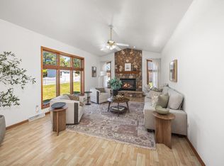 954 South Redding CIRCLE, Belgium, WI