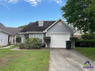 121 Bayside Cir, Warner Robins, GA 31088