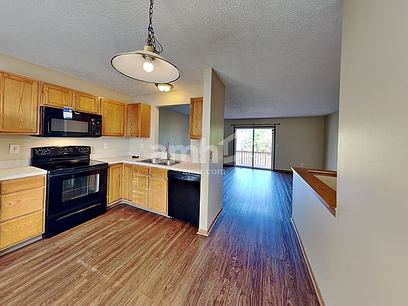 3rd image of 2251 Chadsterz Dr