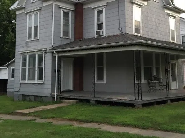 222 1/2 NE 7th St, Abilene, KS 67410