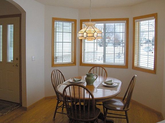 4th image of 14746 Courtyard Cir