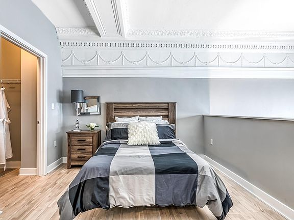 2nd image of 1509 S 17th St #106L