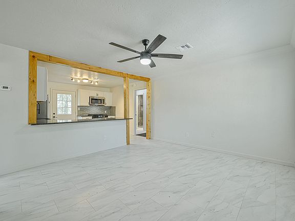 3rd image of 1228 NW 99th St