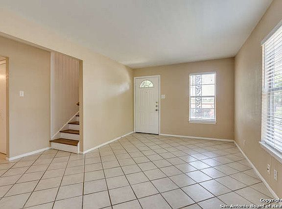 3rd image of 5518 Wales St