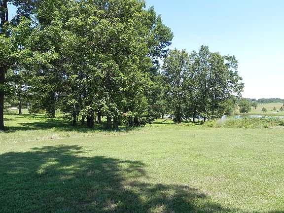 3rd image of 4154 Private Road 7201