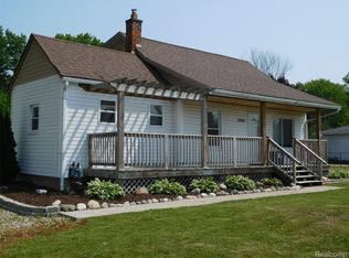 20263 Finley St, Clinton Township, MI 48035