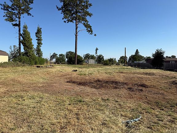 2nd image of 1354 Bennett Rd