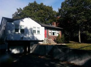 35 Pleasant St, Norwood, MA 02062