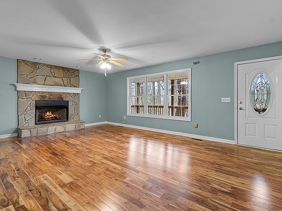 5th image of 86 Carson Cove Rd
