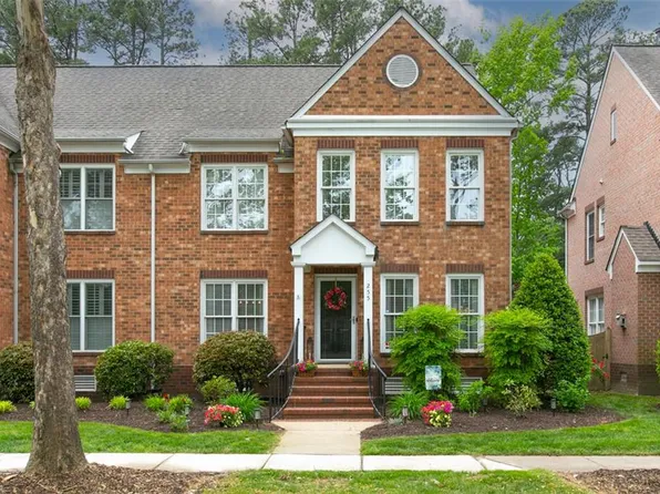 255 Herman Melville Ave, Newport News, VA 23606