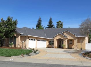 295 Kingsview Ct, Redding, CA 96003