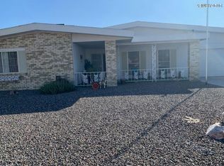 16826 N Meadow Park Dr, Sun City, AZ 85351