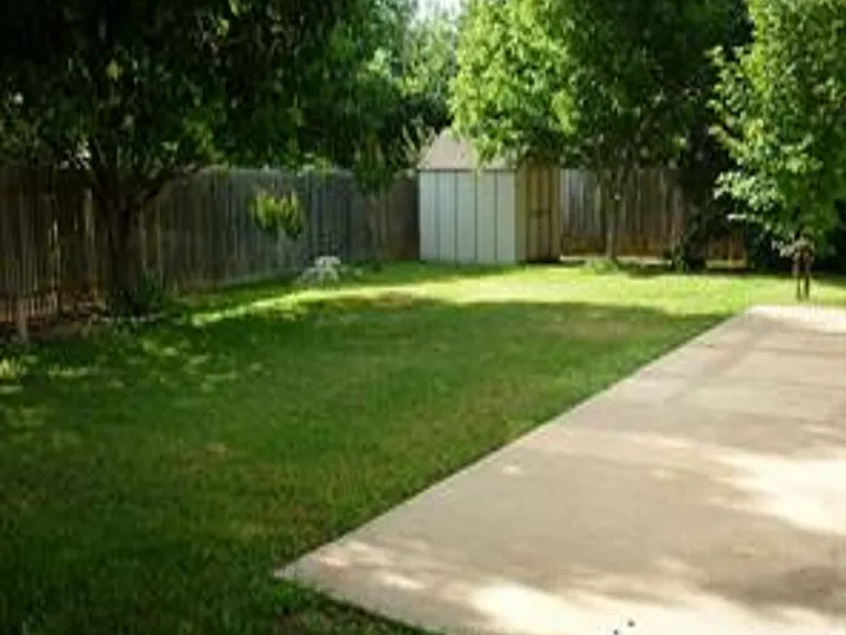 1008 Laurel Glen Blvd — Photo 34