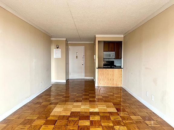 2nd image of 140-16 34th Ave Floor 7