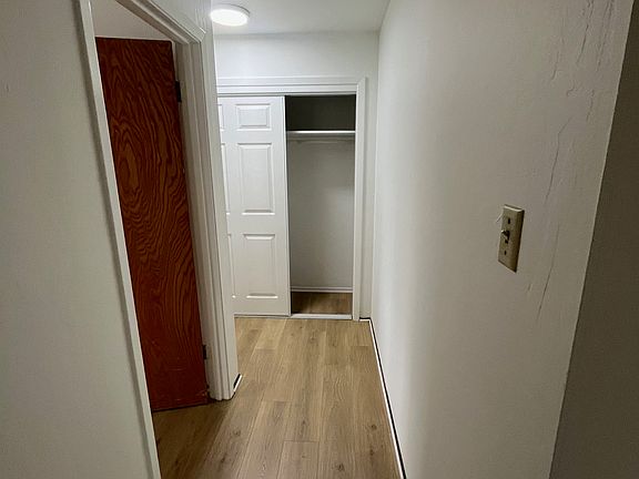 4th image of 145 W Market St APT 6