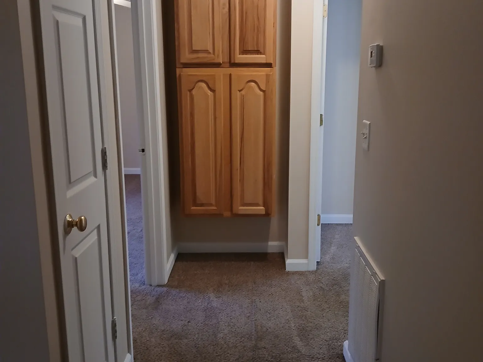 211 Greenbriar Rd - 4 — Photo 4