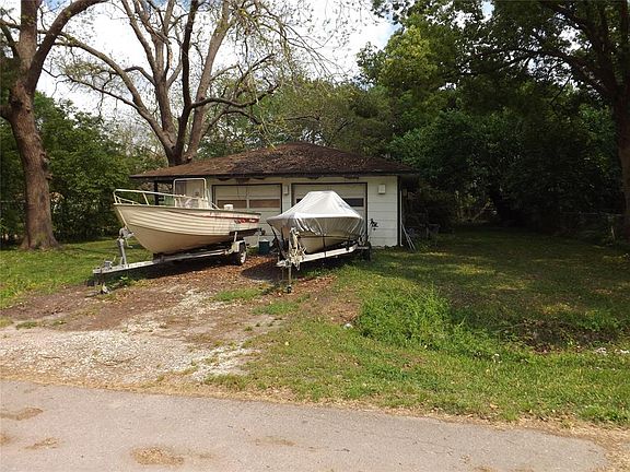 5th image of 7007 Oleander Ln