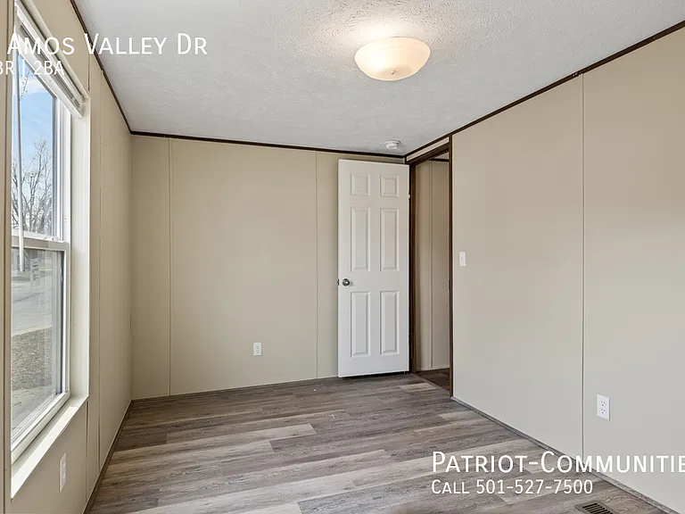 4 Amos Valley Dr — Photo 16