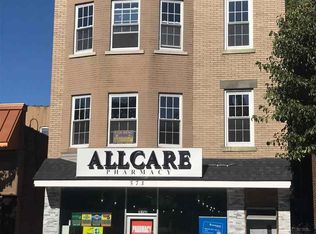 573 Broadway #2, Bayonne, NJ 07002