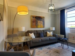 29-01 39th Ave #3C, Long Island City, NY 11101