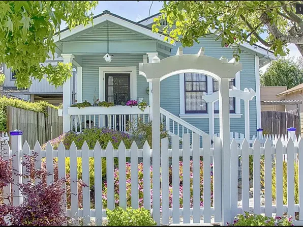276 Anita St, Monterey, CA 93940