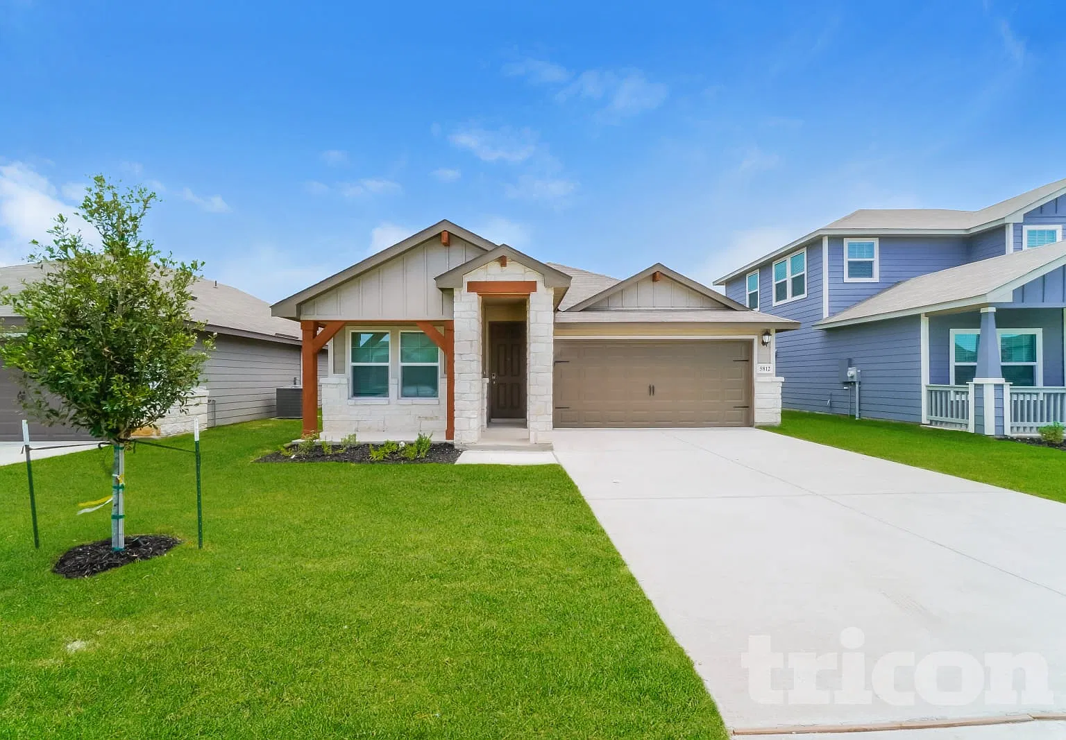 5812 Zoey Way St. Hedwig TX — Photo 1