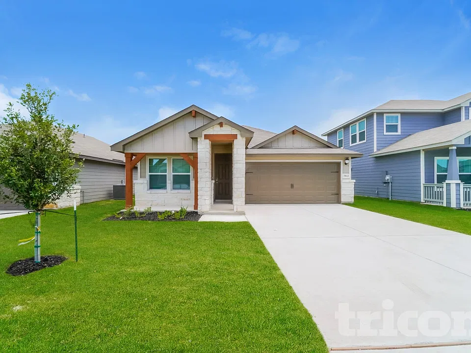 5812 Zoey Way