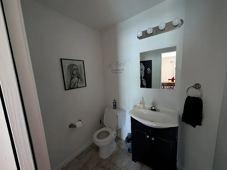 468 Mitchell Ave #468 MITCHELL AVE HAG — Photo 2