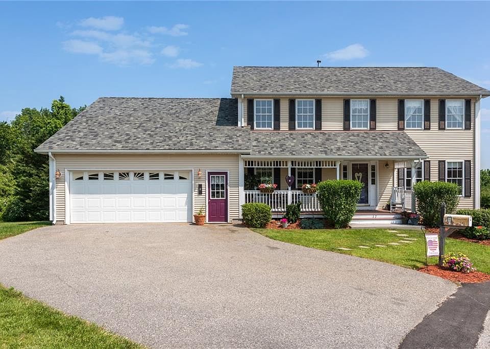 1st image of 17 Blossom Ct