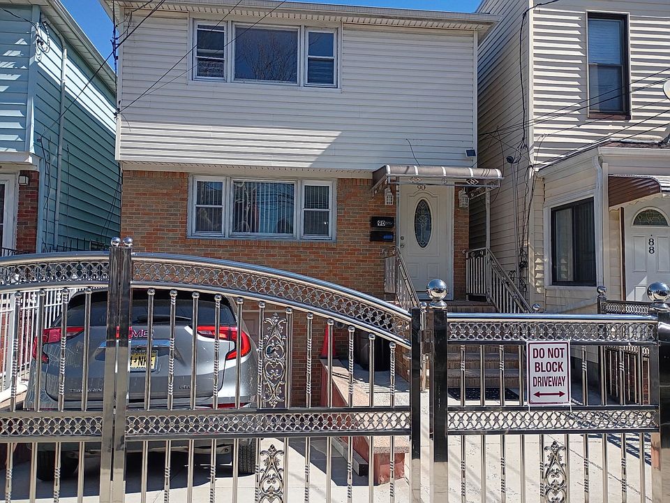 1st image of 90 Roosevelt Ave #2