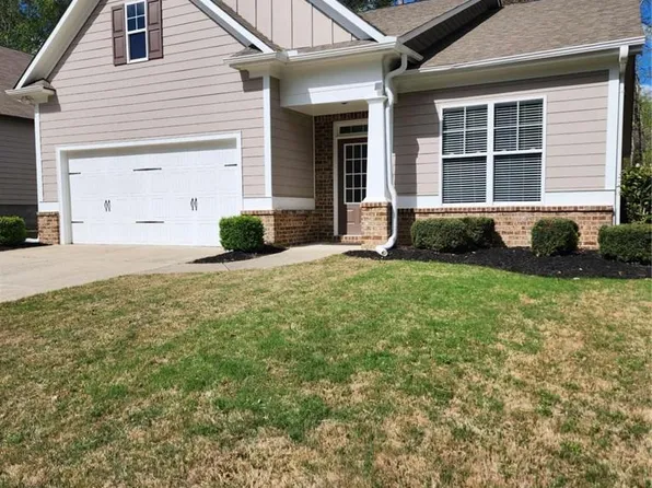 1072 Creekhead Dr, Villa Rica, GA 30180