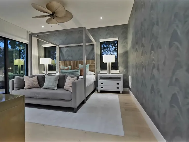 2801 Flamingo Dr — Photo 35