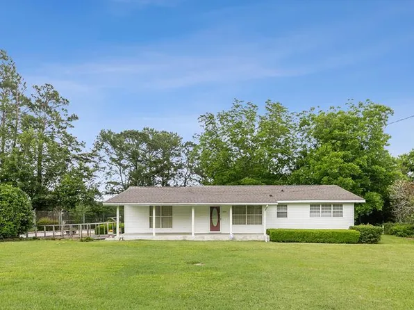 1865 E Cottonwood Rd, Dothan, AL 36301