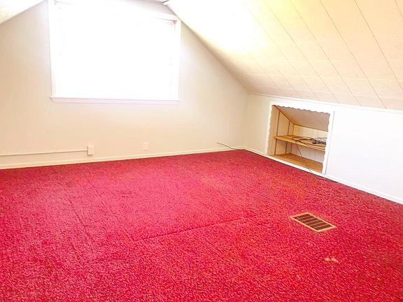 4th image of 7164 W Beckett Ave
