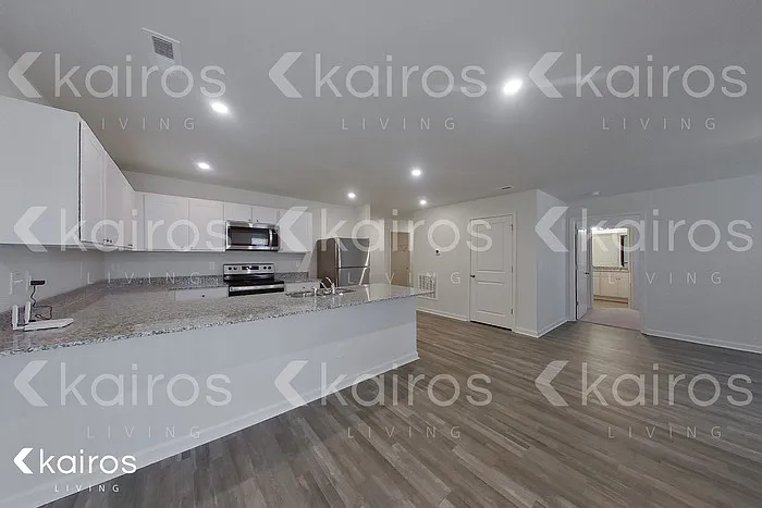 4 bed, 2.0 bath, 1607 sqft, $1,945 — Photo 4
