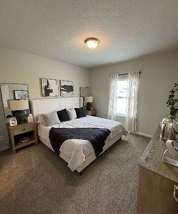 2nd image of 7219 Magnolia Vlg #201