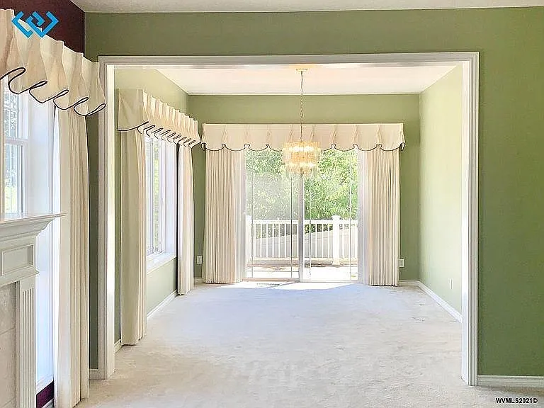 4682 NW Rosemarie Pl — Photo 2