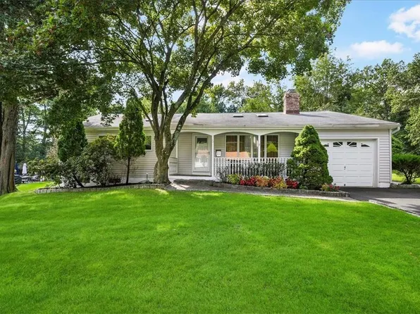 5 Richard Drive, West Nyack, NY 10994