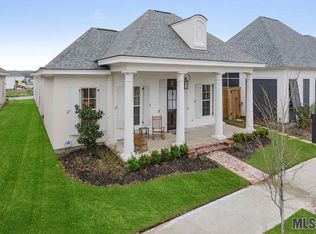 10735 Bird Song Dr, Baton Rouge, LA 70810