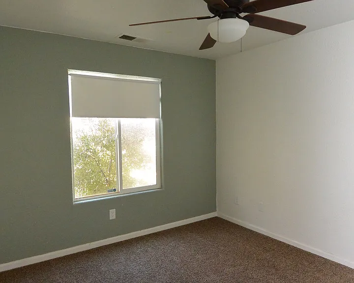 1724 S Grand St — Photo 9