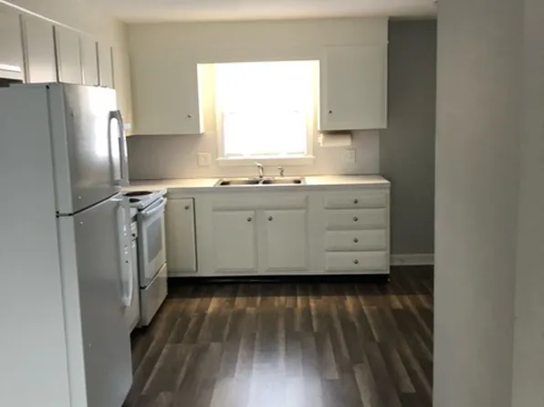 5 Lawrence Ave, Leominster, MA