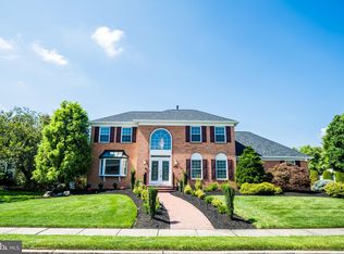 27 Wendee Way, Sewell, NJ 08080