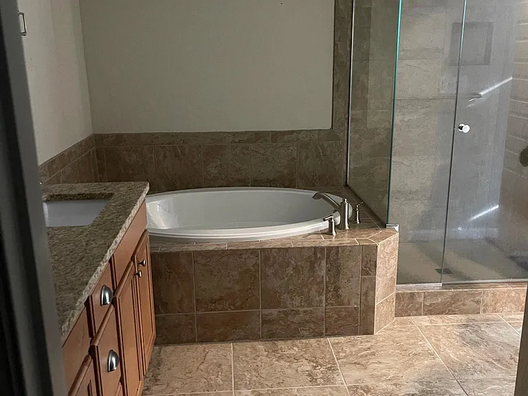 4122 Sumac Dr NW — Photo 11