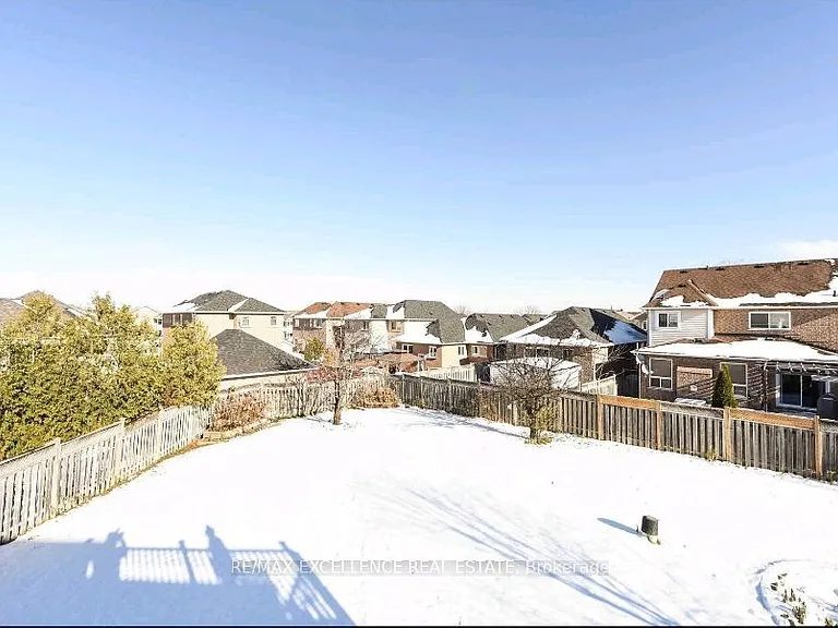 24 Hayloft Ct #UPPER — Photo 23