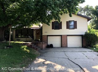 8731 N Charlotte St, Kansas City, MO 64155