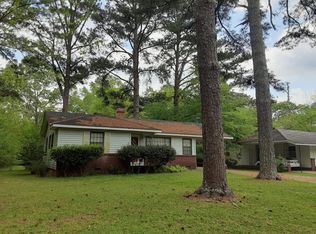 2922 Glenderry St, Jackson, MS 39212