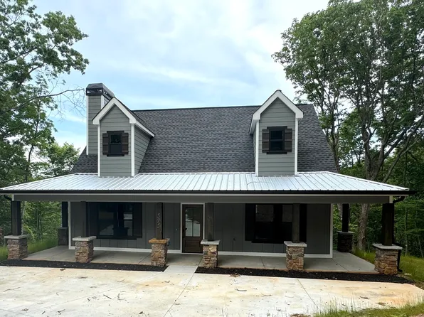 575 Whispering Dale Dr, Clarkesville, GA 30523
